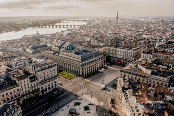 Magnifiques Appartements Climatises En Plein Coeur Des Chartrons Bordeaux Bagian luar foto